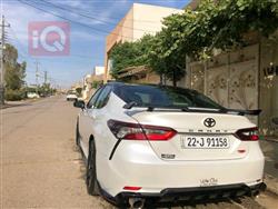 تۆیۆتا کامری